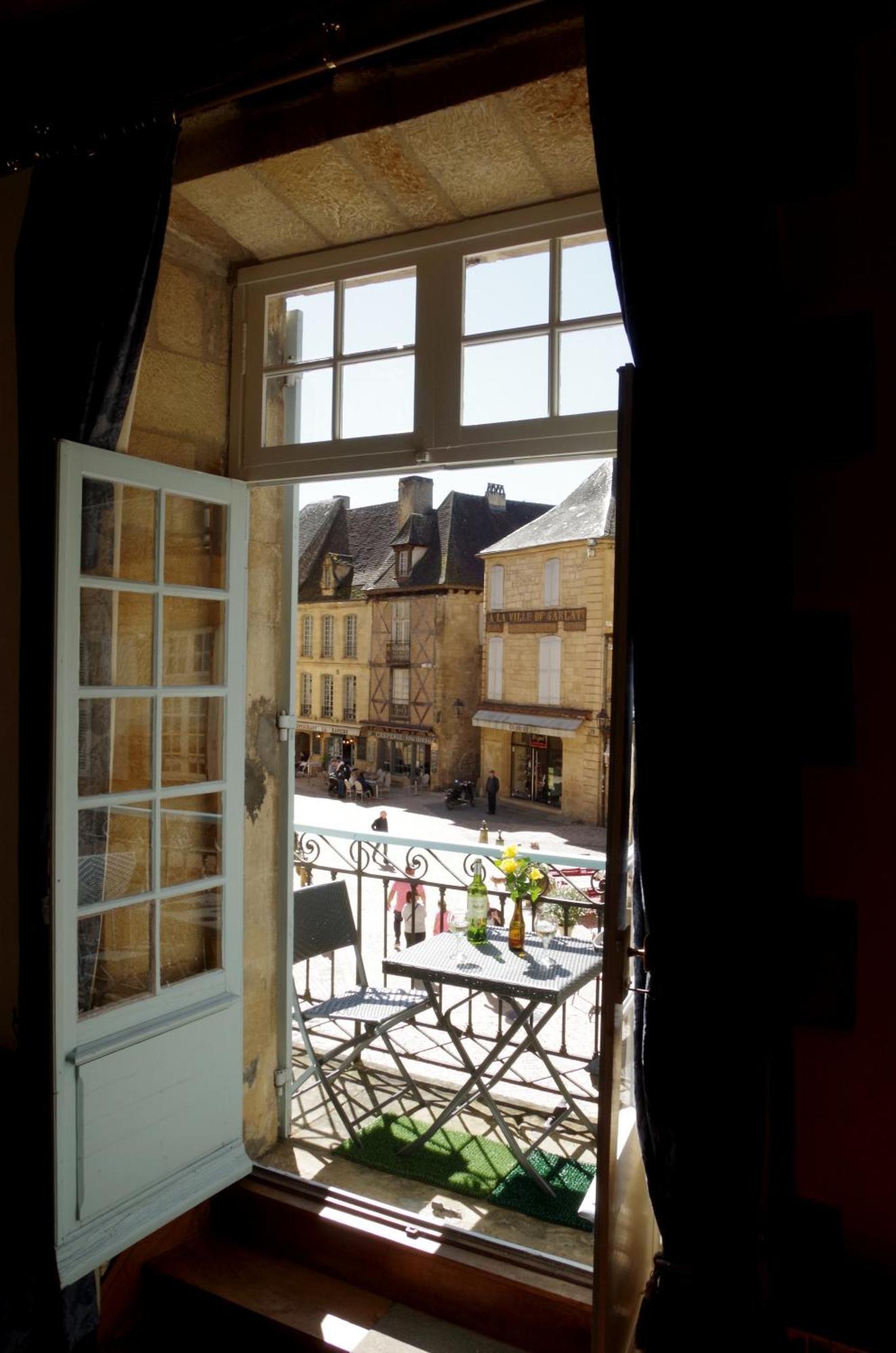 La Pivoine Apartment Sarlat-la-Caneda Exterior photo